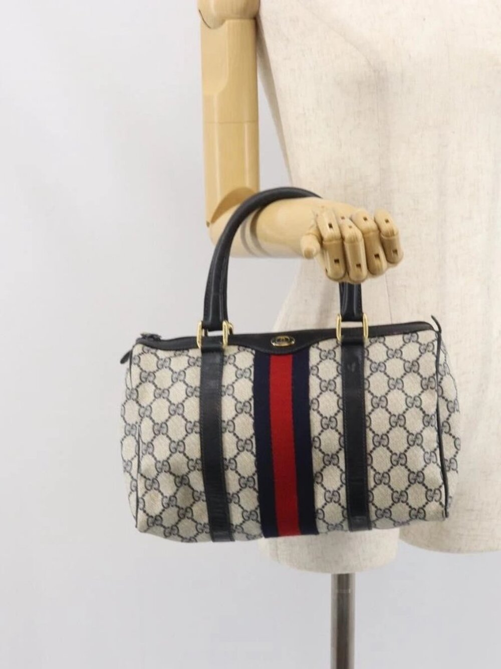 GUCCI GG Supreme Sherry Line Bag PVC Navy Gold Red 012 3841 58 Auth 169093